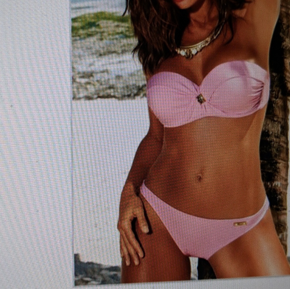 New swim suit